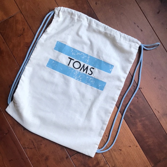 ‼️TOMS‼️ - Picture 2 of 4